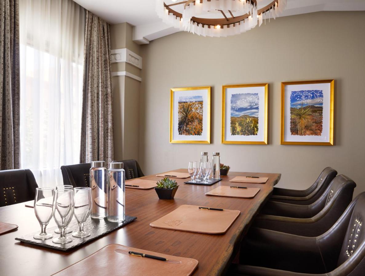 The Plaza Hotel Pioneer Park El Paso Eksteriør bilde Boardroom at the Hotel